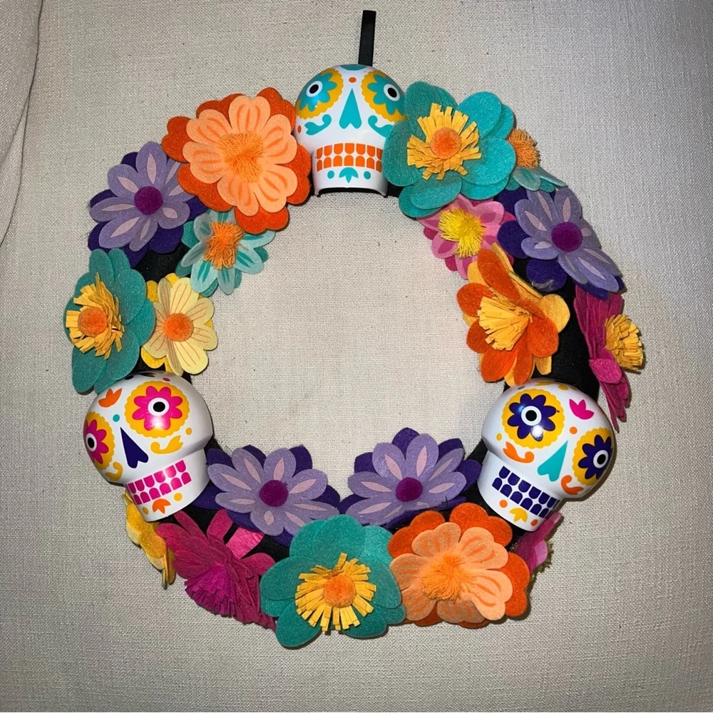 Target Dia de Los Muertos Sugar Skull Wreath